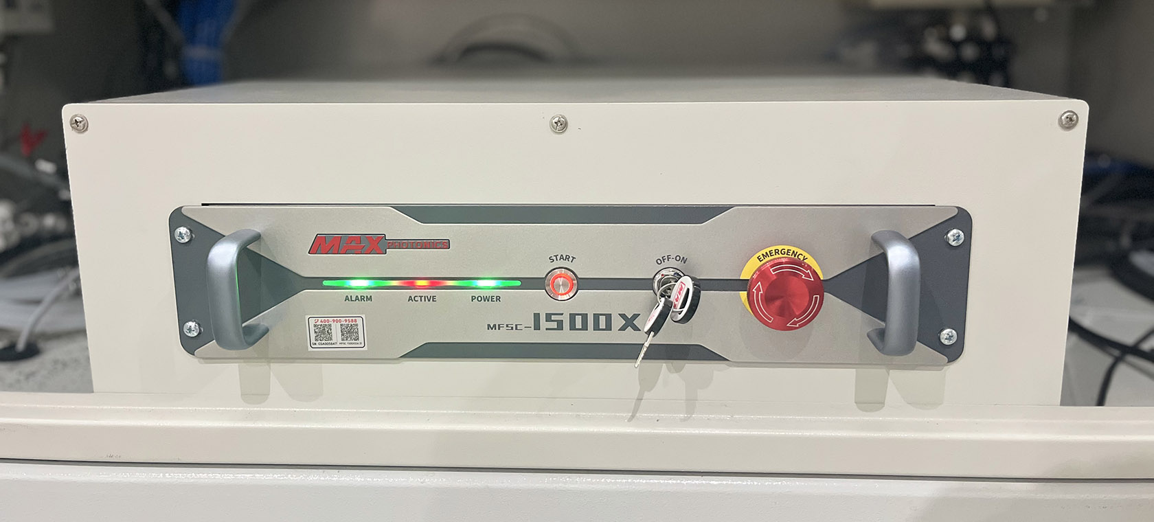 Laser cutting machine